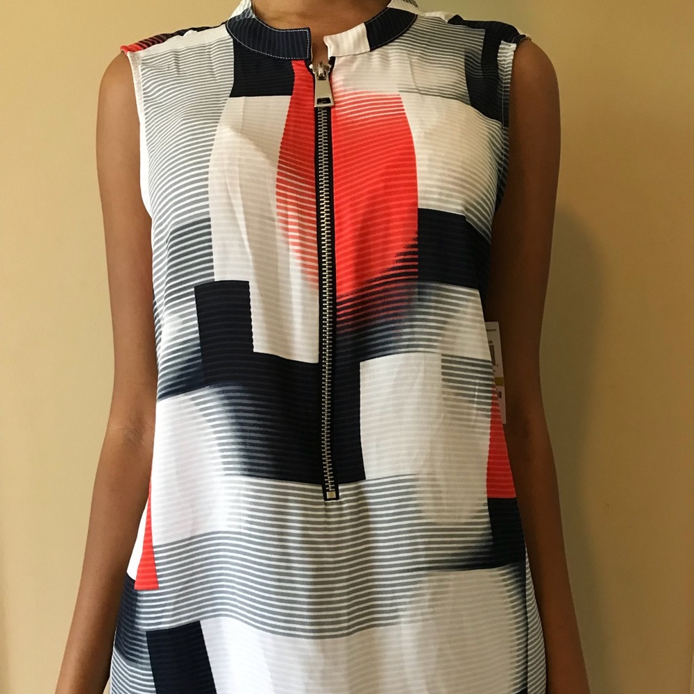 Sleeveless blouse by Alfani